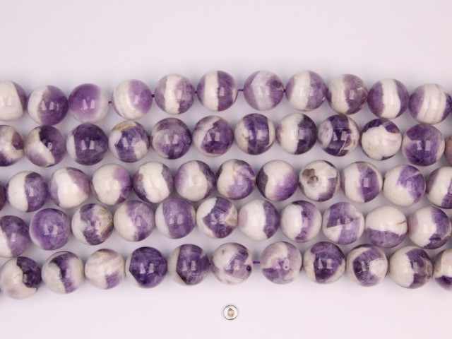 Dog Teeth Amethyst beads 16mm smooth(1)