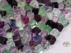 Fluorite cube 6x6mm diagonal drilled(2)